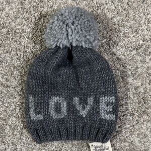 NWT Nardi & Tagliaferri Love Beanie